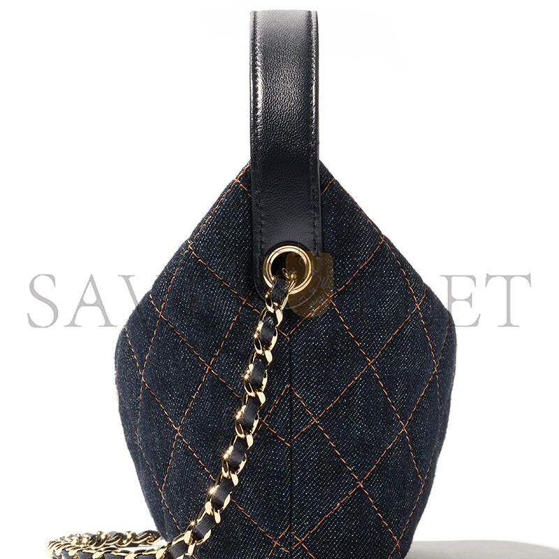 CHANEL CLASSIC CLUTCH WITH CHAIN DENIM AP4386 (21.5*19*7.5cm) CHANEL CLASSIC CLUTCH WITH CHAIN DENIM AP4386 (21.5*19*7.5cm)